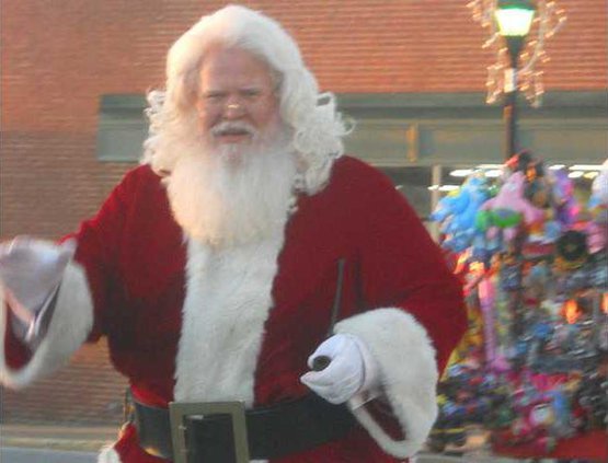 W Reg Santa
